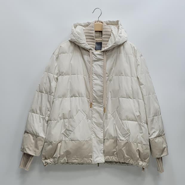 로레나 안토니아찌 니트 배색 오버핏 후드 패딩 자켓 / 여 42 (90)