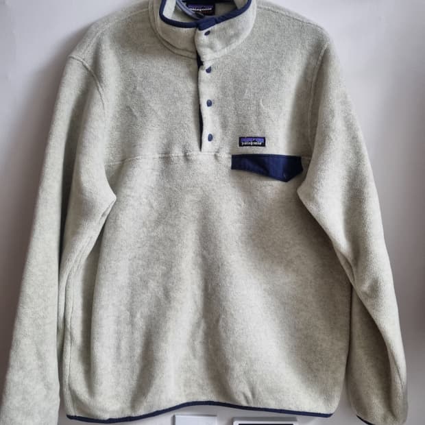 파타고니아 신칠라 오트밀 L 24시즌