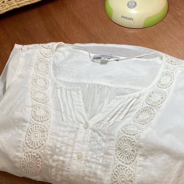 유럽빈티지 펀칭블라우스