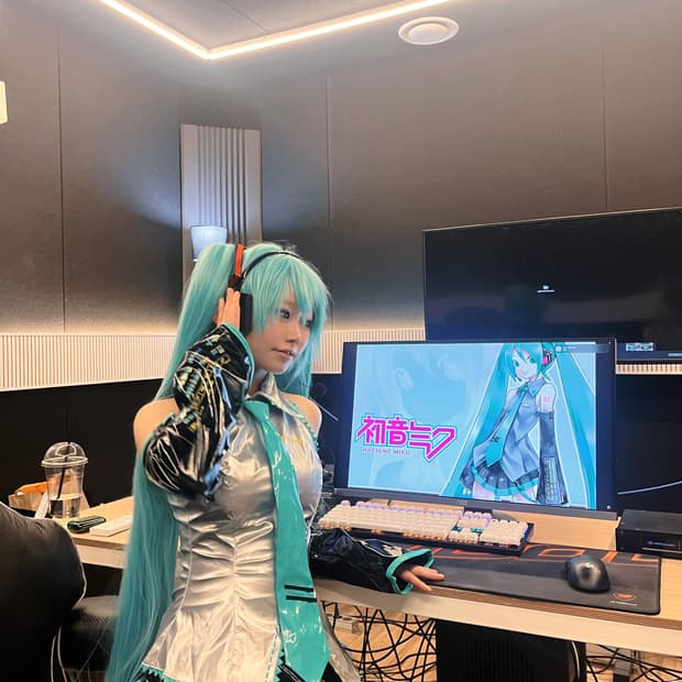 보컬로이드 하츠네미쿠 기본 코스튬