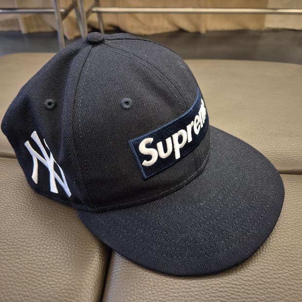 24ss 슈프림x뉴에라 뉴욕양키스 59fifty 