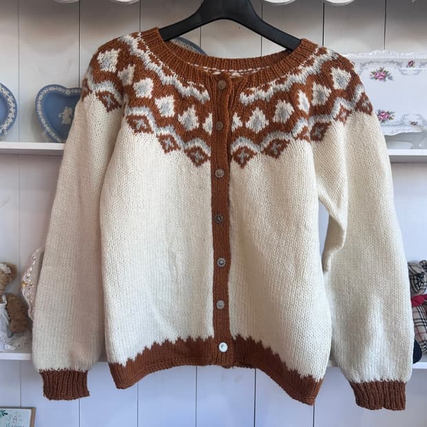 빈티지 패턴 울 가디건