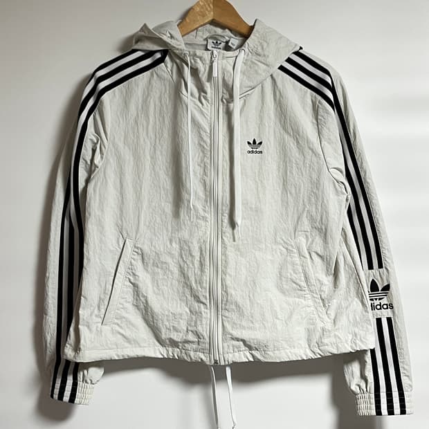 아디다스 크롭 바람막이 윈드브레이커 자켓 점퍼 M