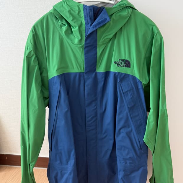 노스페이스 바람막이 M
