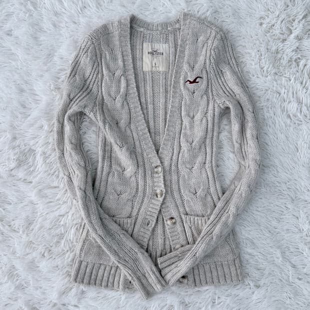 홀리스터 베이지 니트 가디건