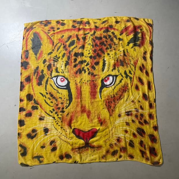 90’s Vintage Leopard Face Scarf