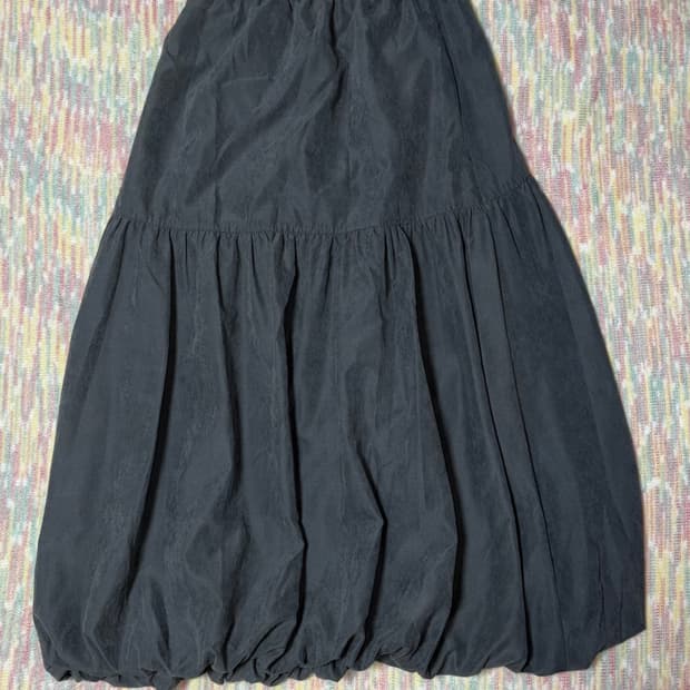 차콜 벌룬 롱 스커트