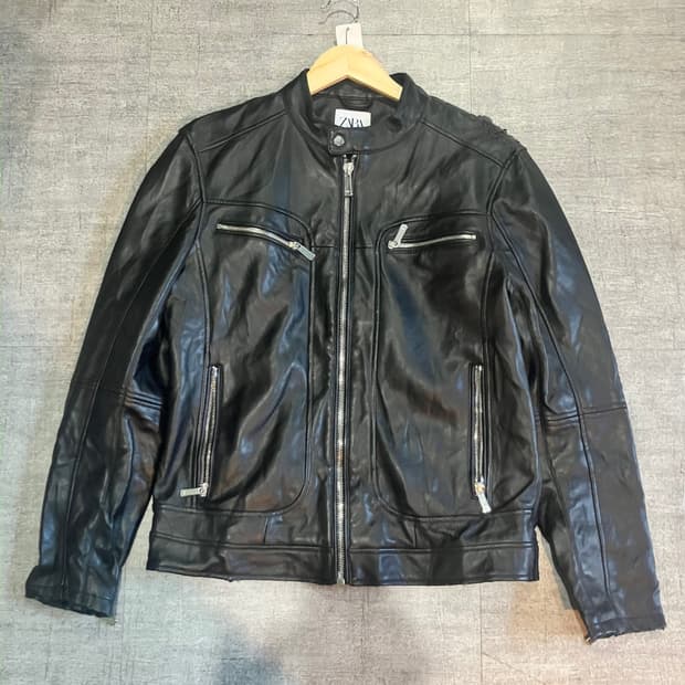 Zara 자라 올드스쿨스트릿 레이싱 가죽자켓