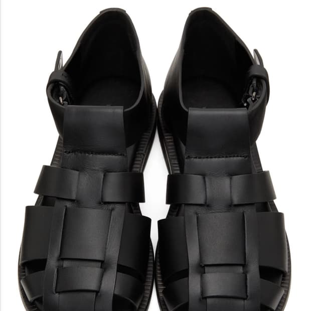 새상품 로우클래식 레더 글래디에이터 샌들 블랙 37(240)