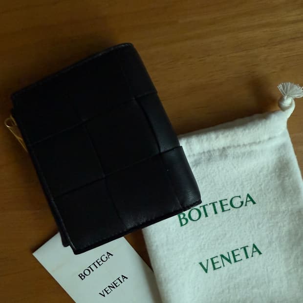 보테가 베네타 지갑 블랙 새상품