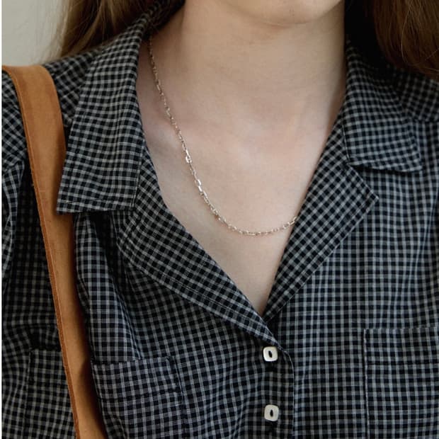 Modest Mood 모데스트무드 Le Marais Necklace