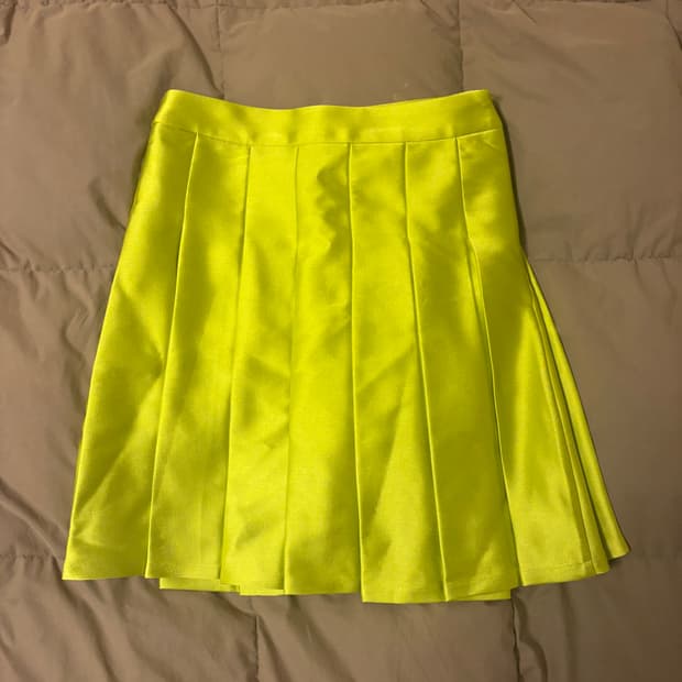네온 라임 플리츠 스커트 