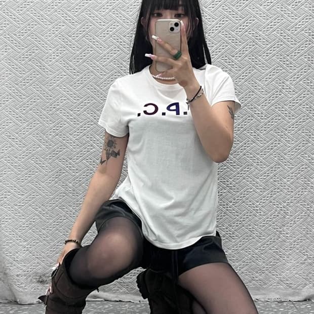 아페쎄 빈티지 스트릿 키치 VPC 벨벳로고 반팔티 S C13713