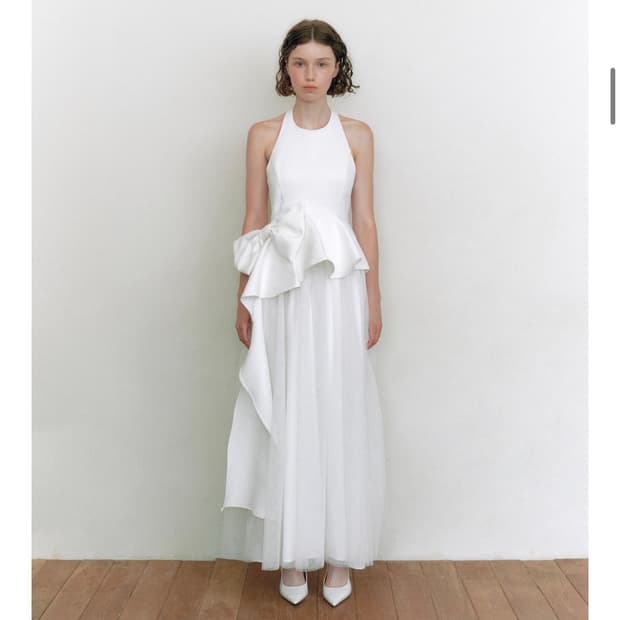 가니송 브라이덜 리본 스완 드레스