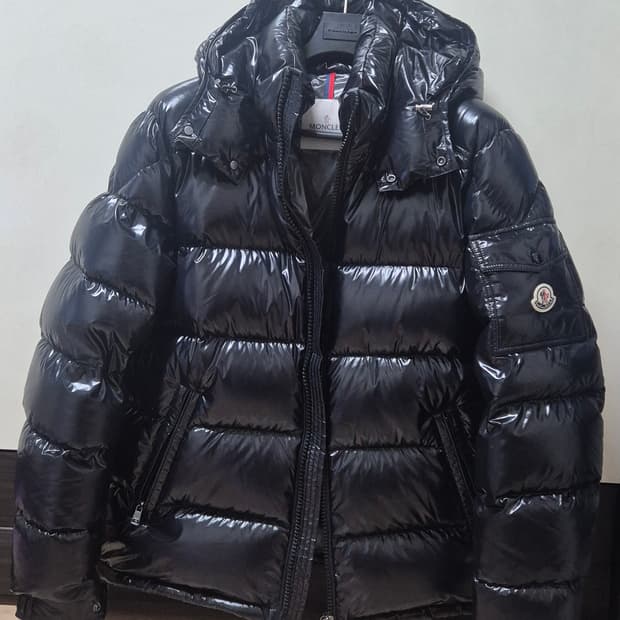 몽클레어 마야 25fw 블랙 4(새상품)