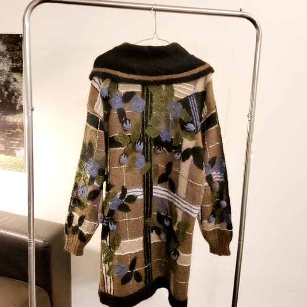 귀여운 니트 가디건