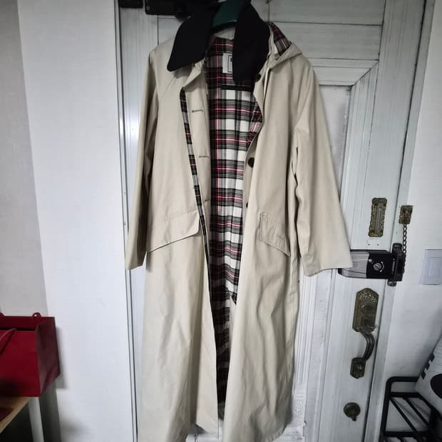 바버 알렉사청 나탈리 방수 트렌치코트