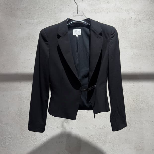 ARMANI COLLEZIONI 블랙 슬림 테일러드 자켓