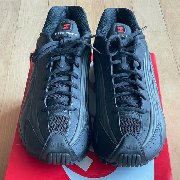 나이키 샥스 r4  블랙 280