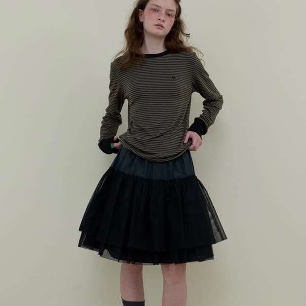 노컨텐츠 스커트 구해요