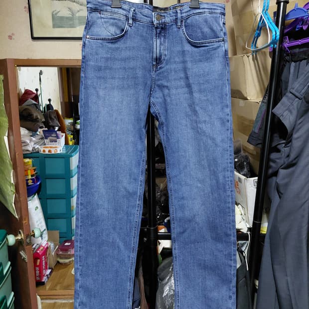 [마시모두띠]레귤러핏 데님 청바지 유럽42(35)사이즈