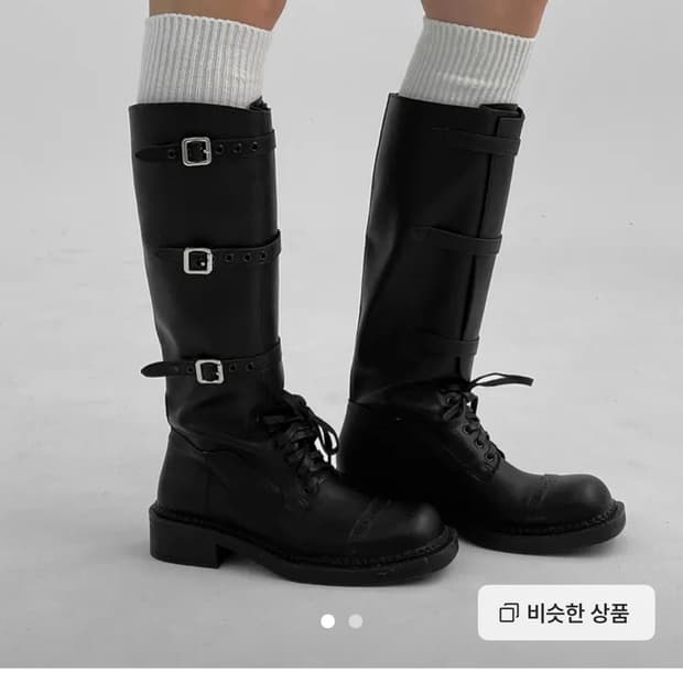 새상품 블랙업 카팅 버클 소가죽 롱부츠 블랙 250사이즈