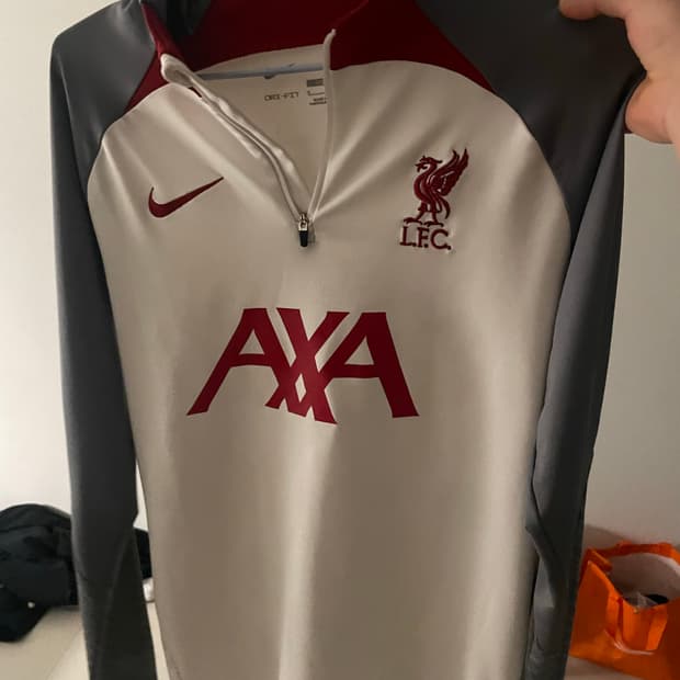 리버풀 드릴탑 s 팝니다