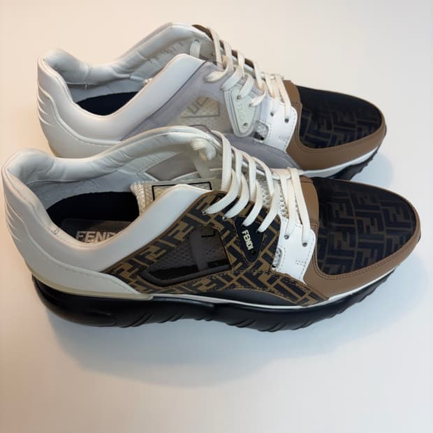 펜디 FF로고 메쉬믹스 오버솔 스니커즈