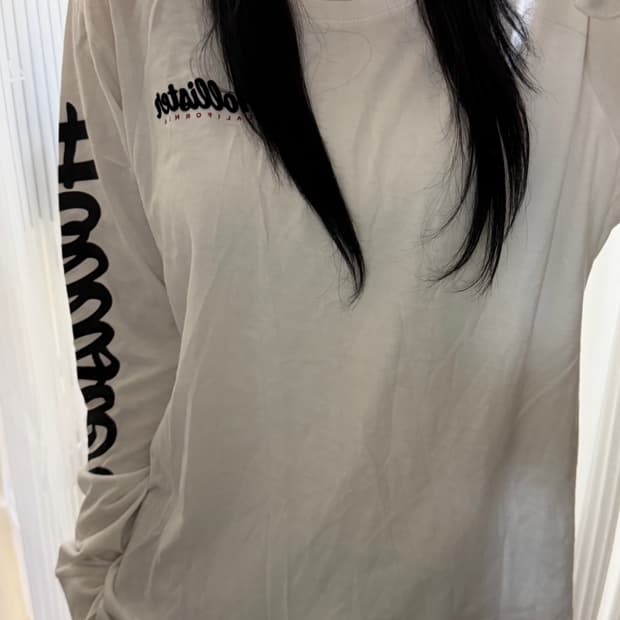 홀리스터 화이트 긴팔티