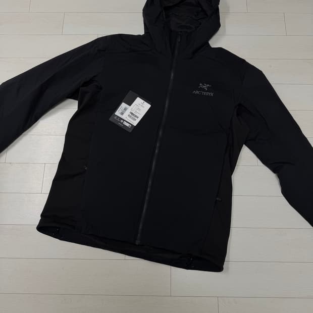 아크테릭스 아톰 후디 L 사이즈  상태 9.8/10  사진찍고 절대안입습