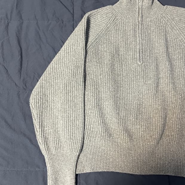 프루이 1/4 캐시미어 반집업니트 M