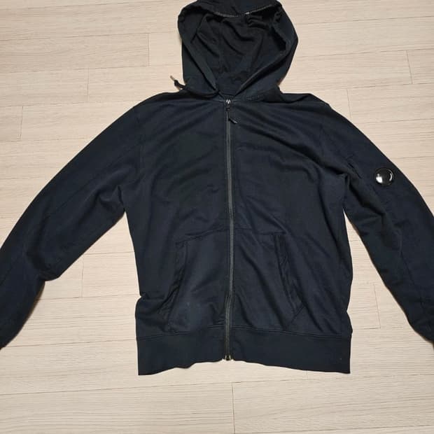 CP컴퍼니 블랙 후드집업 XL