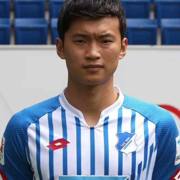 호펜하임 15-16 김진수 유니폼