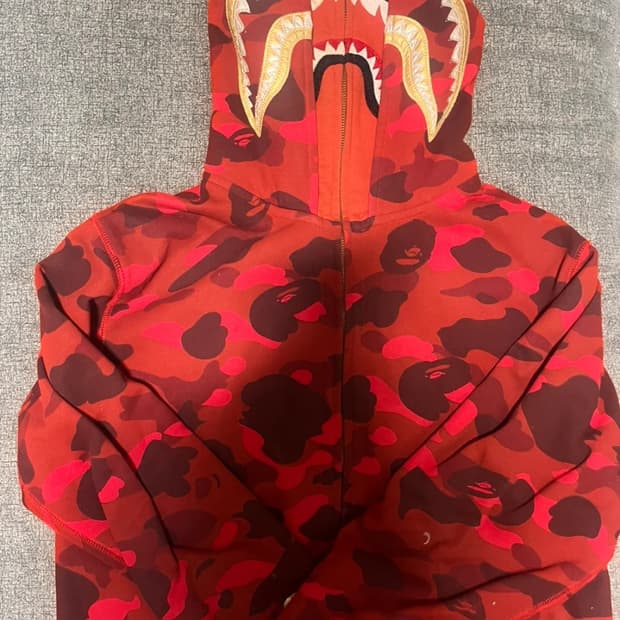 베이프 더블샤크 후드집업 레드 팔아요