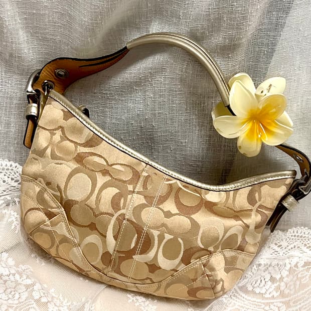 90s coach 시그니처 라떼 베이지 브라운 자카드 숄더백 핸드백