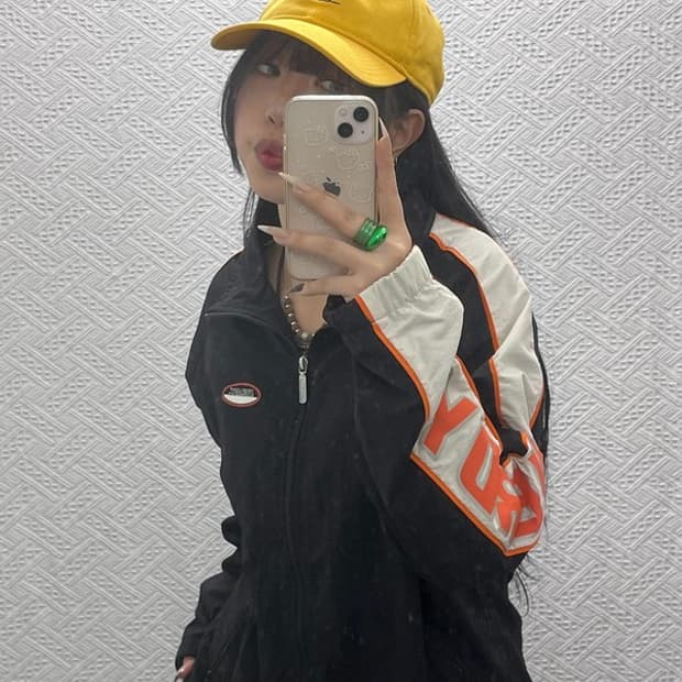 뉴에라 스누피 언트럭쳐 빈티지 옐로우 볼캡 C08476