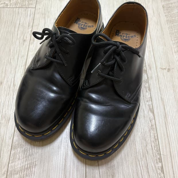 닥터마틴 1461 3홀 스무스 270