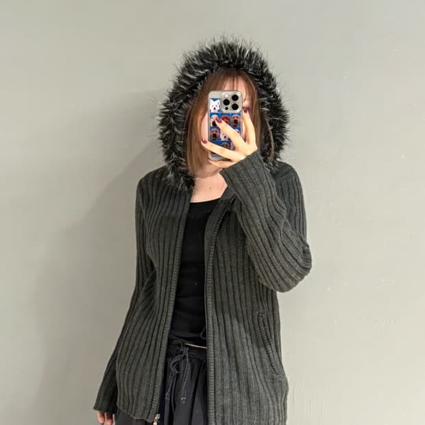 Hood fur point knit hood zip-up