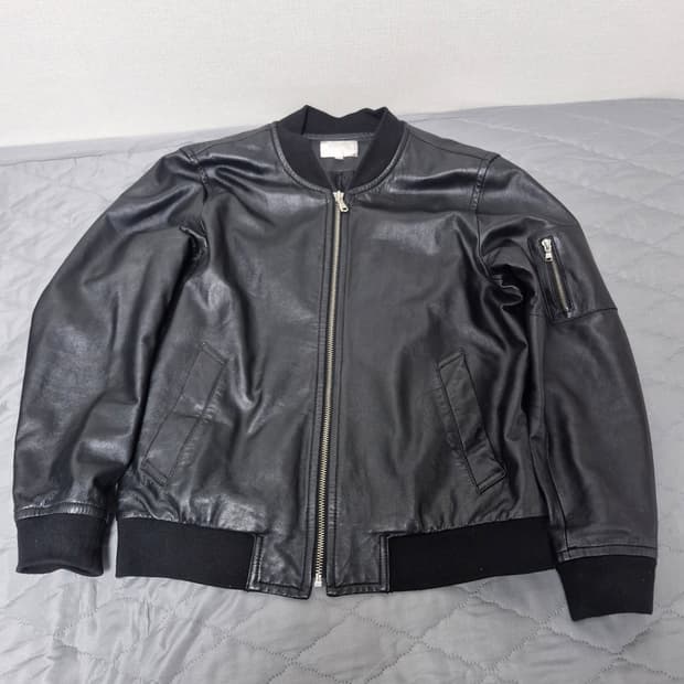 헤스티지 이태리 양가죽 봄버 자켓 105