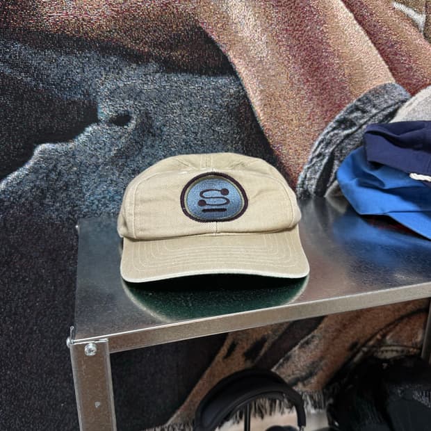 90s 올드 스투시 닷 캡