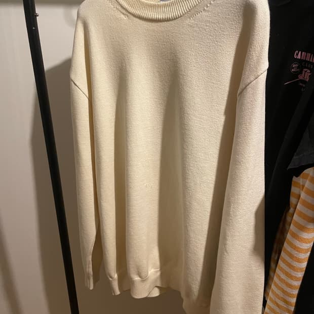 오더플리즈 미색 면니트