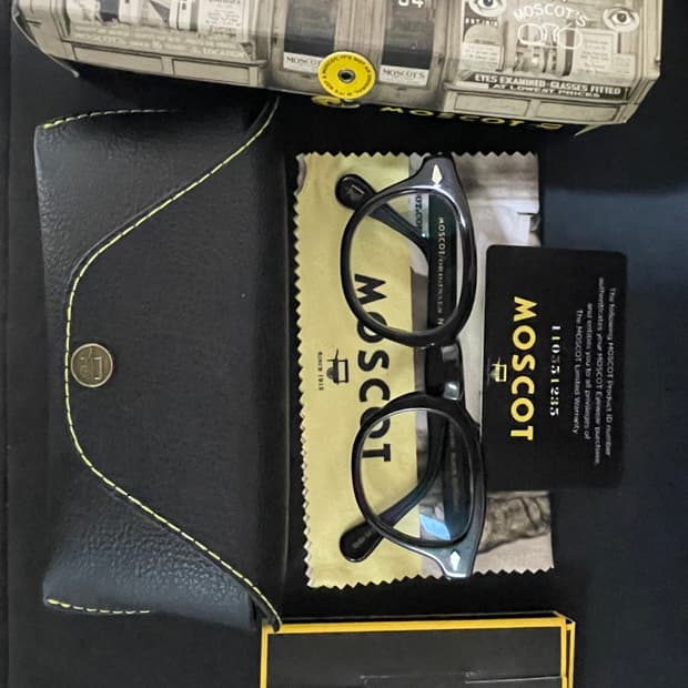 모스콧 렘토쉬 블랙에디션 46