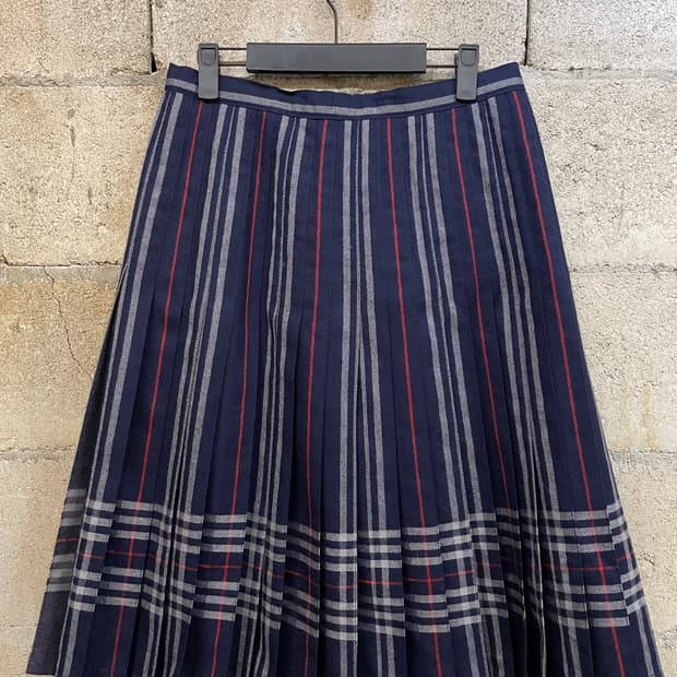 버버리 네이비 노바 체크 리버시블 스커트 