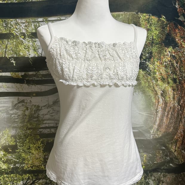 빈티지 화이트 레이스 슬리브리스 나시 끈나시 모리 모리걸