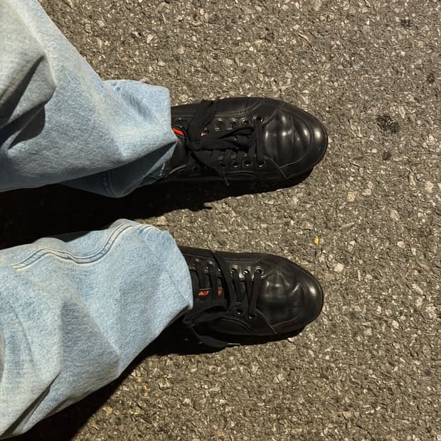 [44] 프라다 스포츠 로고 블랙 레더 스니커즈