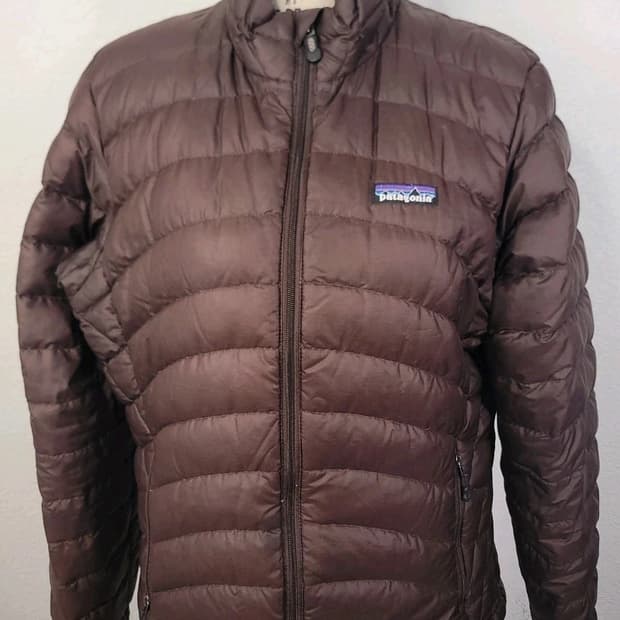 10s 파타고니아 경량패딩 브라운