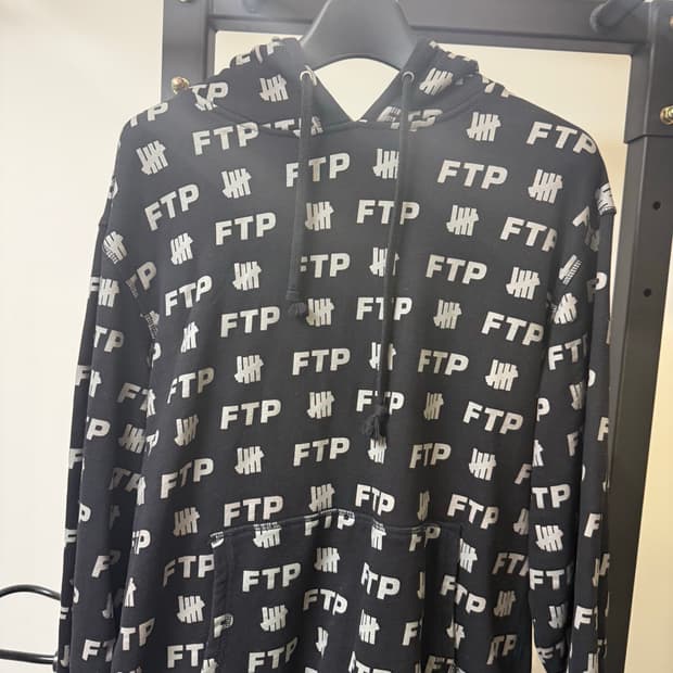 FTP X UNDEFEATED 올오버 후디