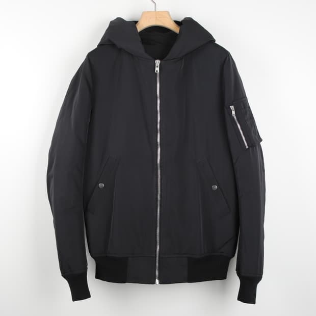 50 / Rick Owens 릭오웬스 패디드 후드 봄버