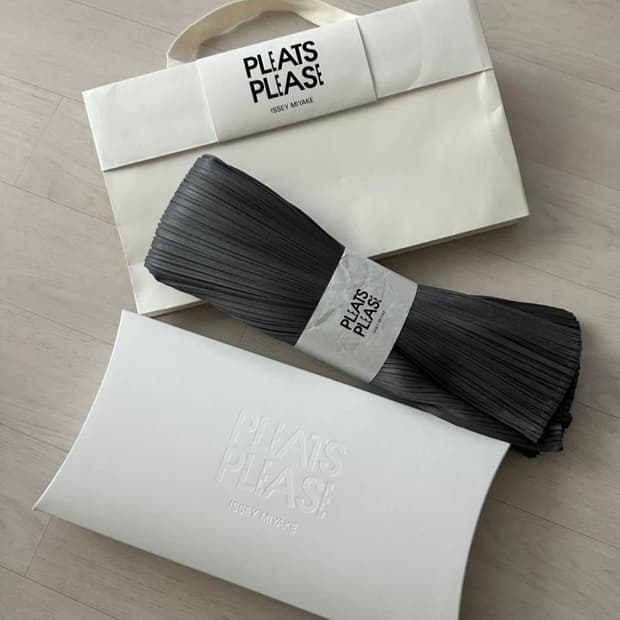 플리츠플리즈 베이직탑 그레이 5사이즈 새상품