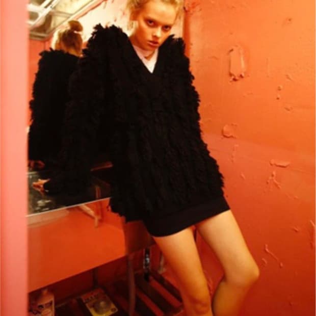 F) perverze 퍼버즈 프린지 니트 가디건